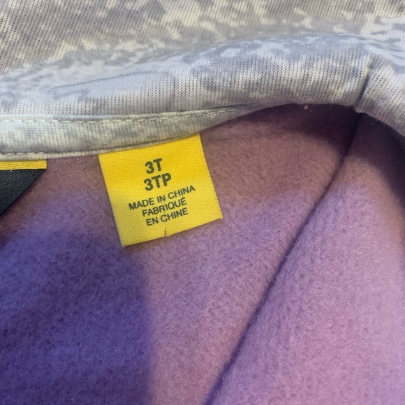 Lt Purple Cabela’s zip up Hoodie  NEW w/o tags - Picture 3 of 3